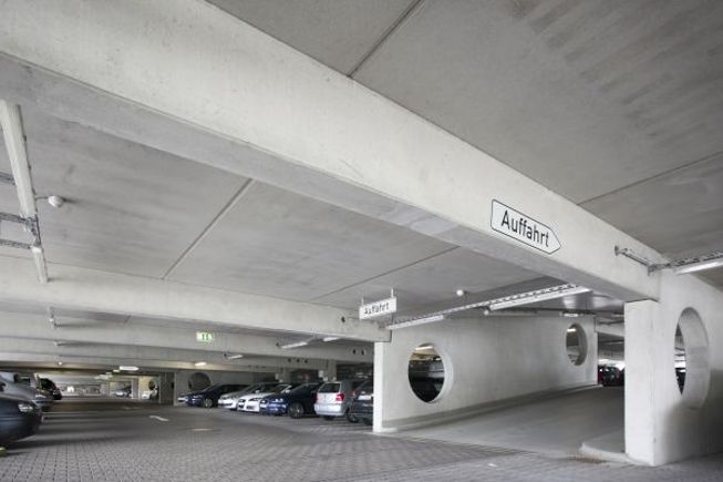 Klebl-Referenz-Parkhaus-Audi-Ingolstadt-4.jpg